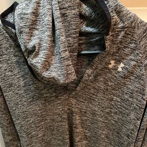 Under Armour women’s hooded pullover